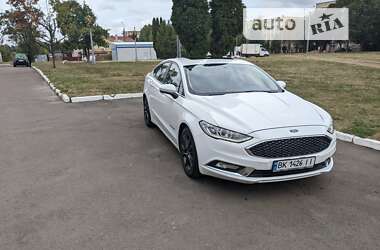 Седан Ford Fusion 2017 в Рівному