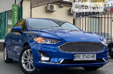 Седан Ford Fusion 2019 в Миколаєві