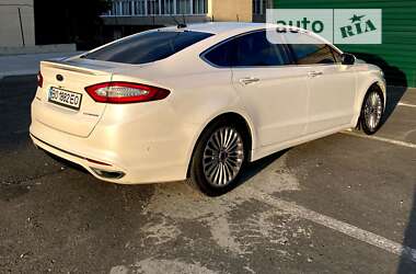 Седан Ford Fusion 2014 в Тернополе