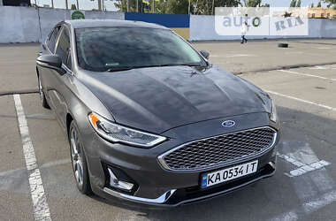 Седан Ford Fusion 2018 в Киеве