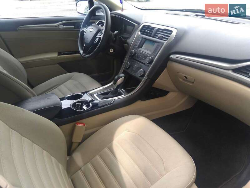 Седан Ford Fusion 2013 в Киеве
