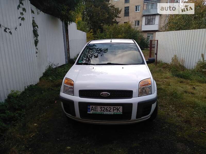 Хетчбек Ford Fusion 2009 в Полтаві