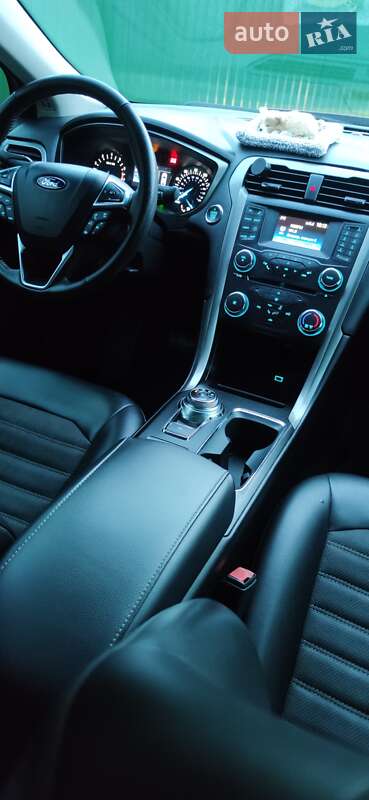 Седан Ford Fusion 2016 в Одессе