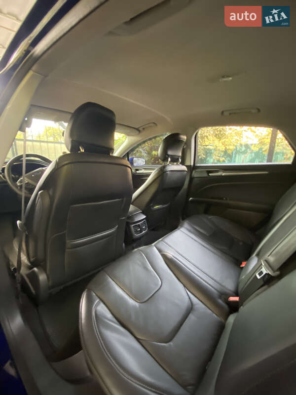 Седан Ford Fusion 2016 в Киеве