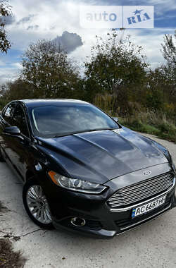 Седан Ford Fusion 2015 в 