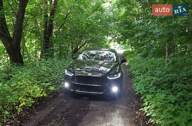 Седан Ford Fusion 2015 в Києві
