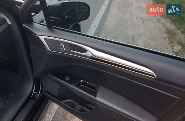 Седан Ford Fusion 2015 в Києві