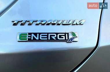 Седан Ford Fusion 2014 в 