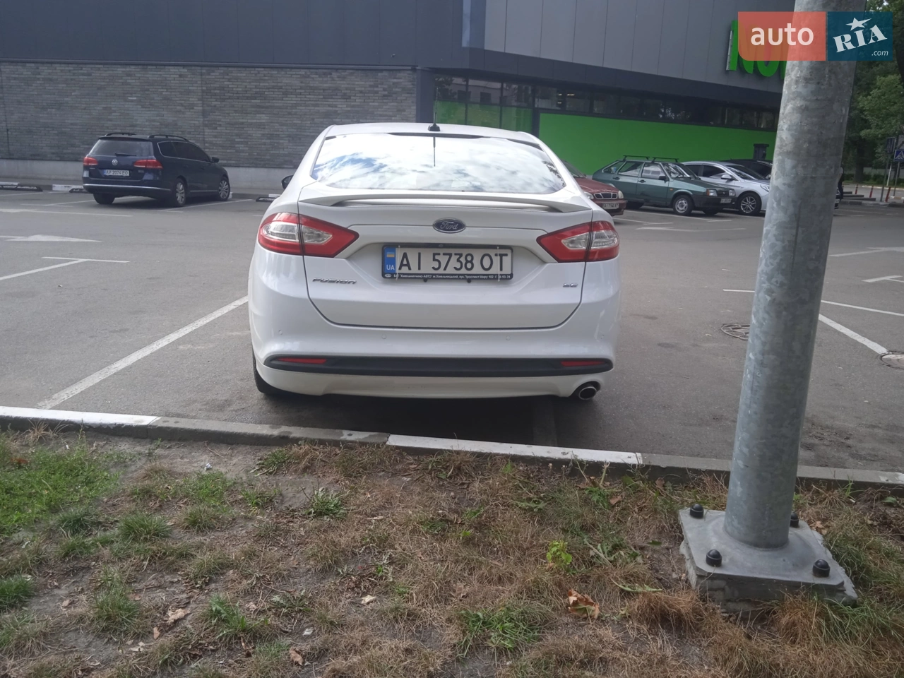 2014 Ford Fusion - мініатюра 16