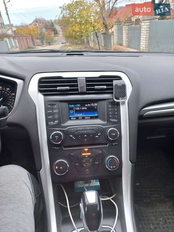 Седан Ford Fusion 2013 в Тернополе