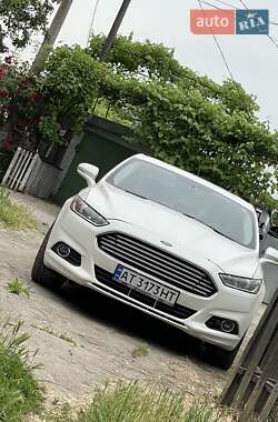 Ford Fusion 2016