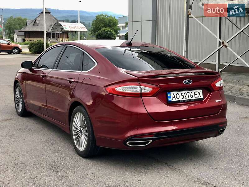 Седан Ford Fusion 2014 в Тячеве
