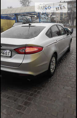 Седан Ford Fusion 2013 в Первомайську