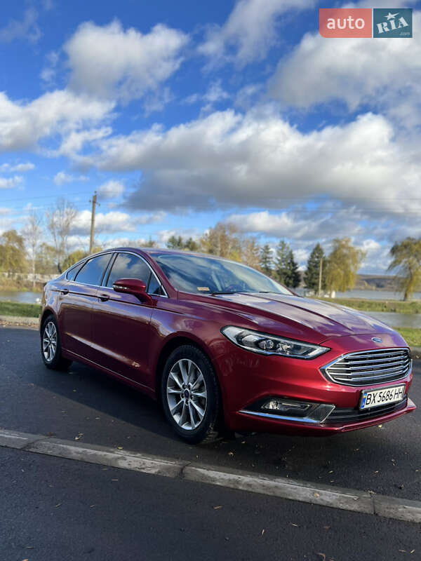 Седан Ford Fusion 2016 в Бурштині