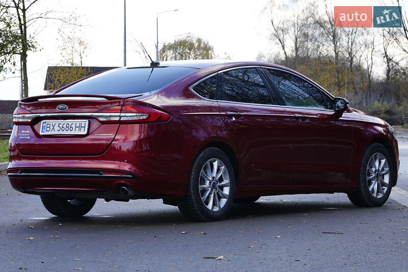 Седан Ford Fusion 2016 в Бурштині