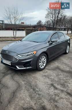 Седан Ford Fusion 2019 в Киеве