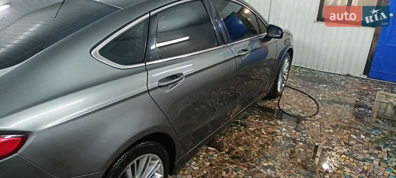 Седан Ford Fusion 2012 в Павлограде