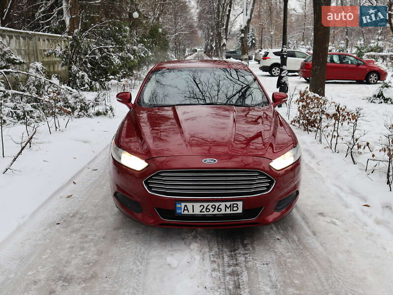 Седан Ford Fusion 2013 в Киеве