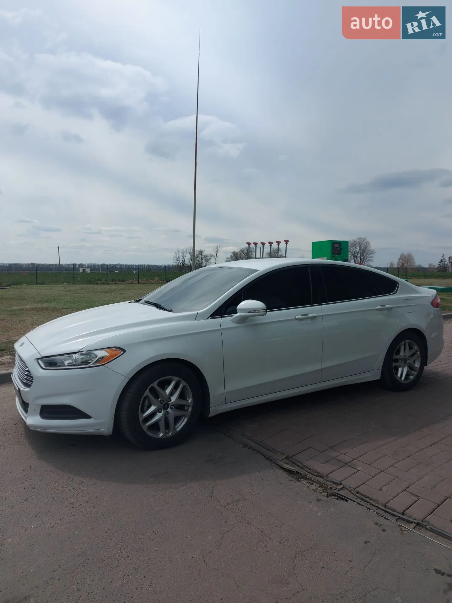 2016 Ford Fusion - мініатюра 5