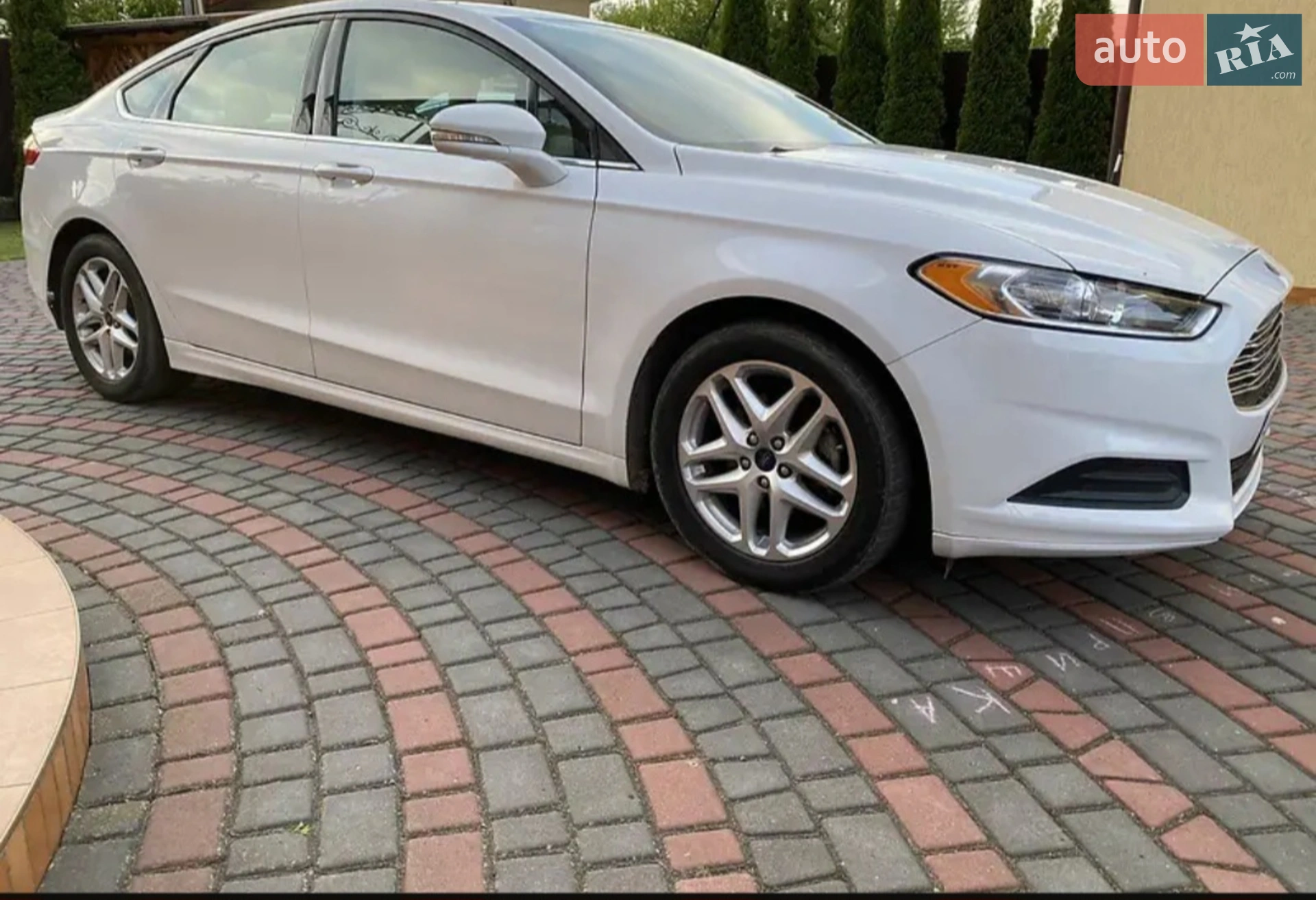 2016 Ford Fusion - мініатюра 15