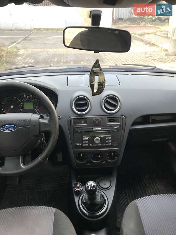 Хэтчбек Ford Fusion 2007 в Тульчине