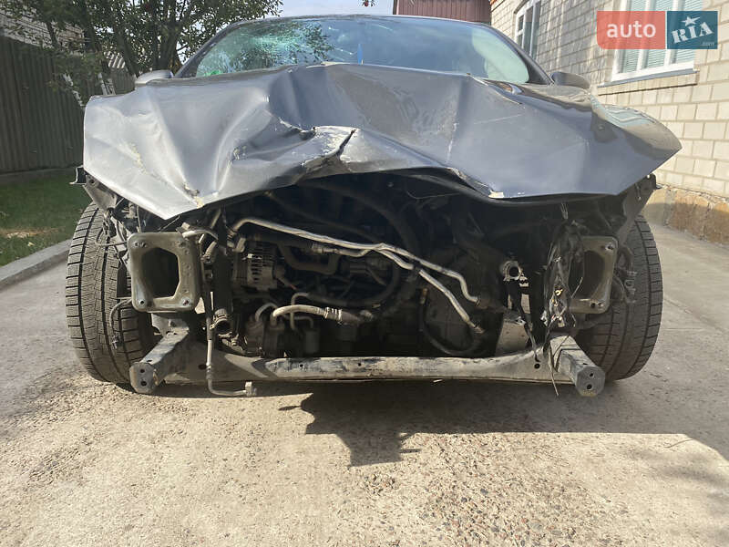 Седан Ford Fusion 2013 в Смілі