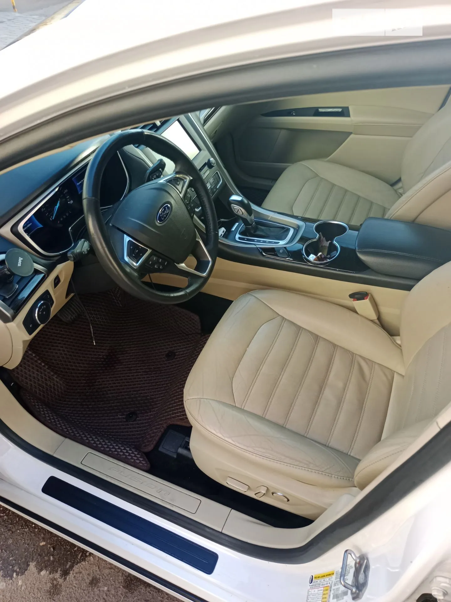 2015 Ford Fusion - мініатюра 21