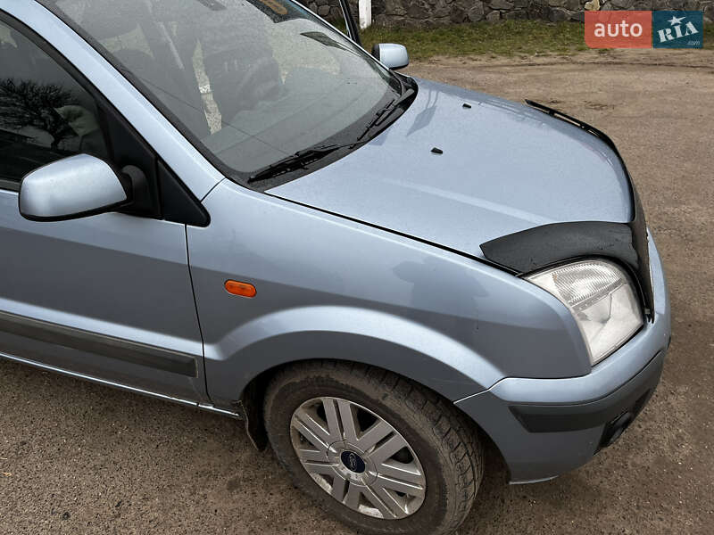 Хетчбек Ford Fusion 2005 в Подільську