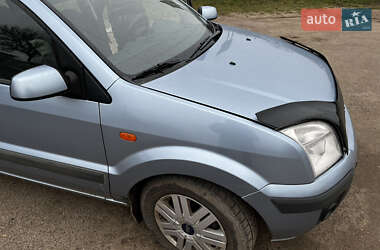 Хетчбек Ford Fusion 2005 в 