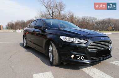Седан Ford Fusion 2013 в Александрие