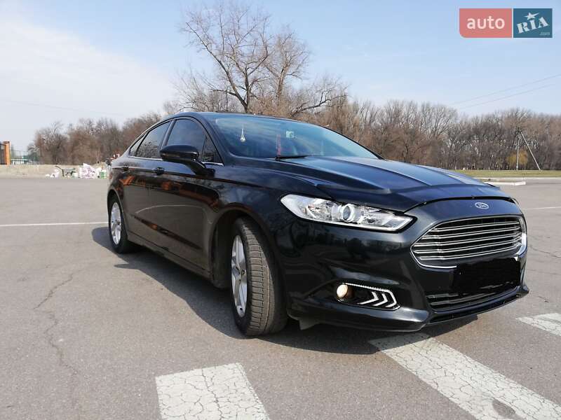 Седан Ford Fusion 2013 в Александрие