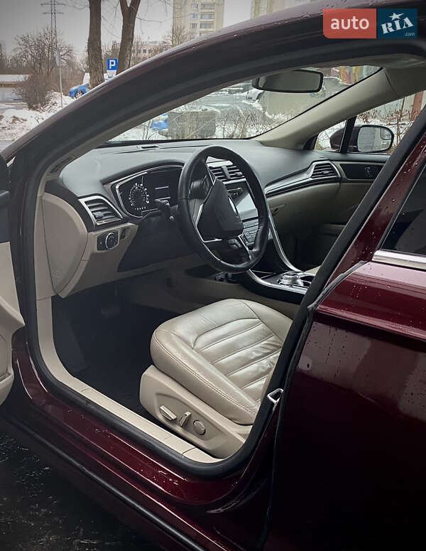 Седан Ford Fusion 2016 в Івано-Франківську