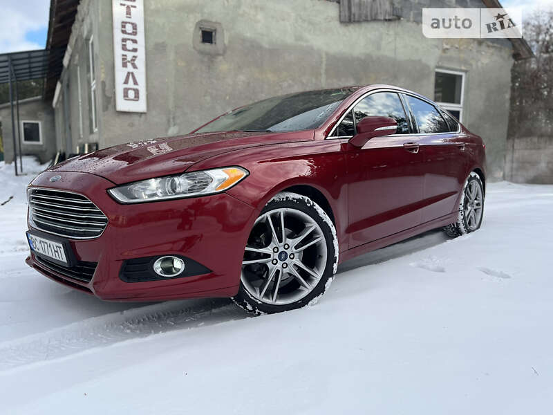 Седан Ford Fusion 2014 в Львове