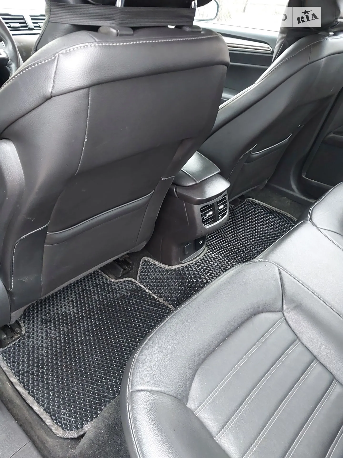 2015 Ford Fusion - мініатюра 29