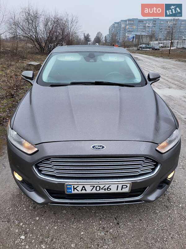 Седан Ford Fusion 2013 в Каменском
