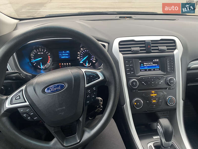 Седан Ford Fusion 2014 в Покрове