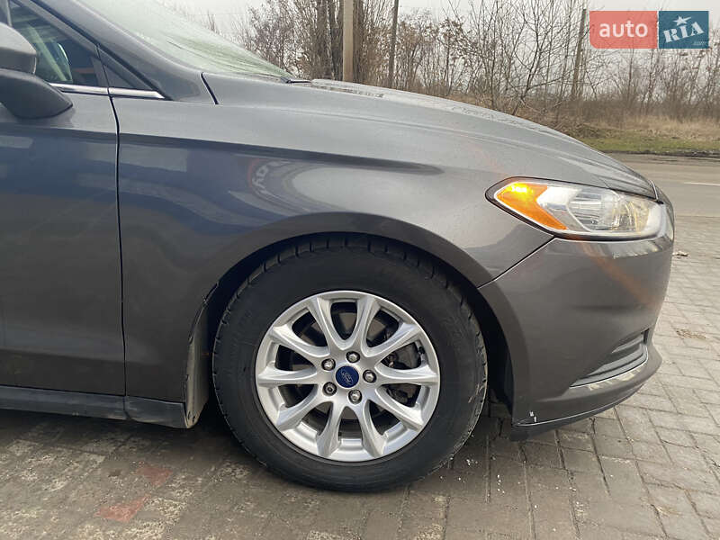 Седан Ford Fusion 2014 в Покрове