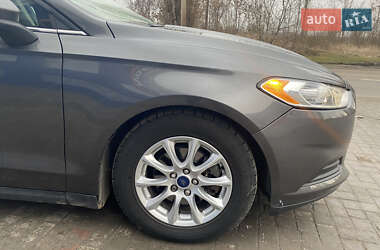 Седан Ford Fusion 2014 в 