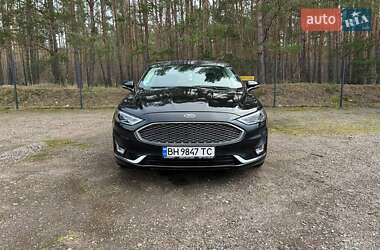 Седан Ford Fusion 2019 в Одессе