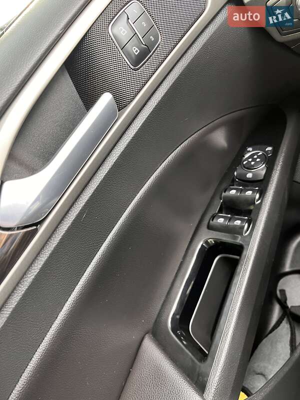 Седан Ford Fusion 2014 в Чемерівцях