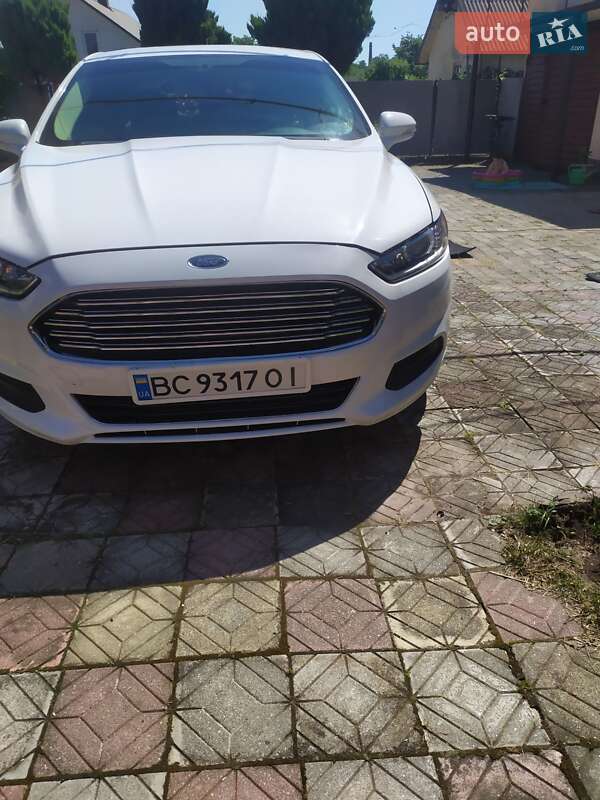 Ford Fusion 2013