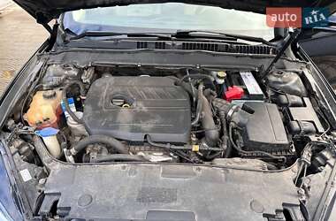 Седан Ford Fusion 2014 в 