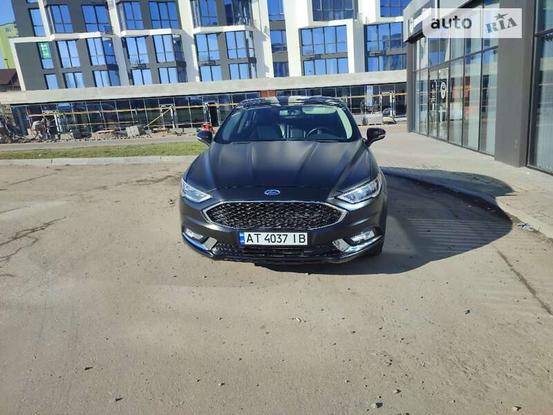 Седан Ford Fusion 2018 в Ивано-Франковске