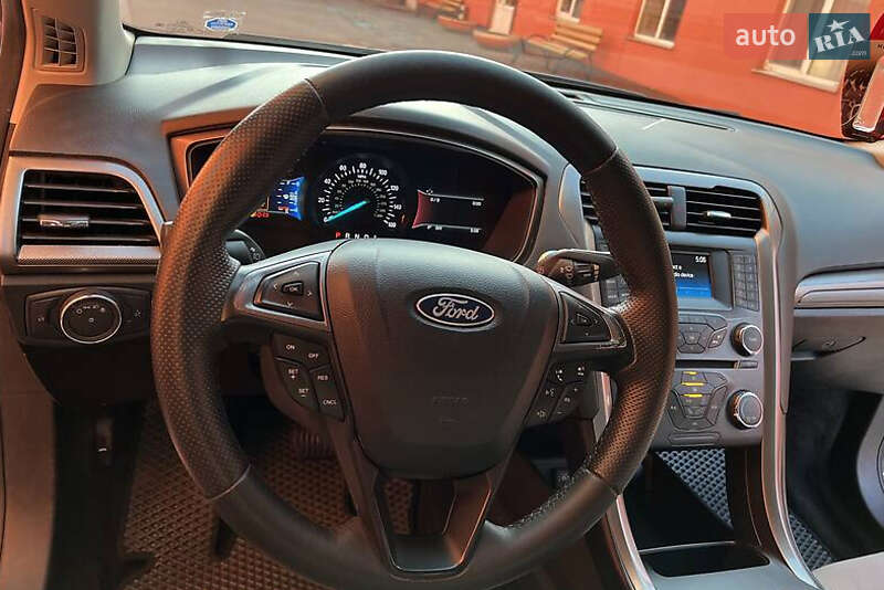 Седан Ford Fusion 2018 в Ужгороді фото 17 Седан Ford Fusion 2018 в Ужгороді