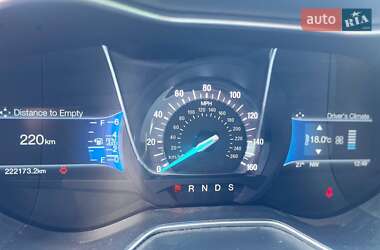 Седан Ford Fusion 2015 в 
