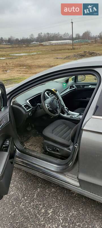 Седан Ford Fusion 2012 в Маневичах