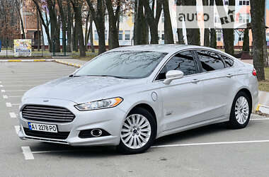 Ford Fusion 2016