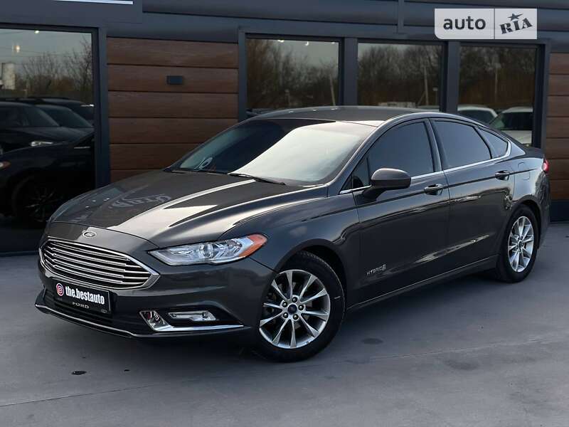 Седан Ford Fusion 2016 в Ровно