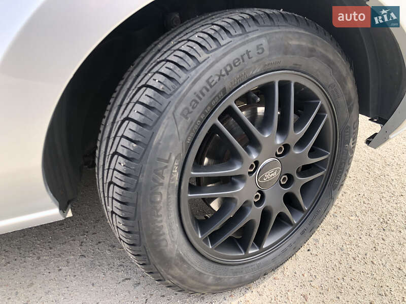 Хэтчбек Ford Fusion 2007 в Запорожье фото 5 Хэтчбек Ford Fusion 2007 в Запорожье