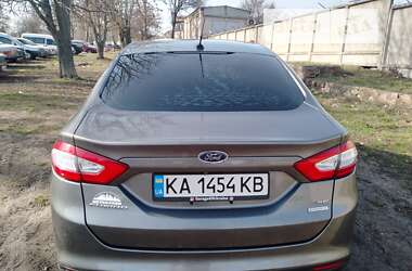 Седан Ford Fusion 2014 в Первомайске